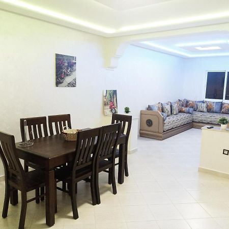 Fantastique Appartement Nouveau Meuble Avec Wifi & Netflix A Proximite Du Marjane Tanger Kültér fotó